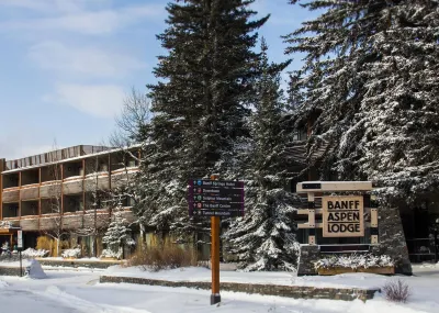 Banff Aspen Lodge Rocky Mountains Canada
