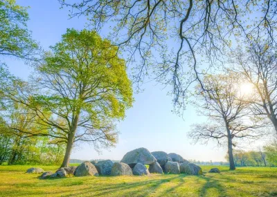 Fietsvakantie langs de Hunebedden Drenthe Nederland