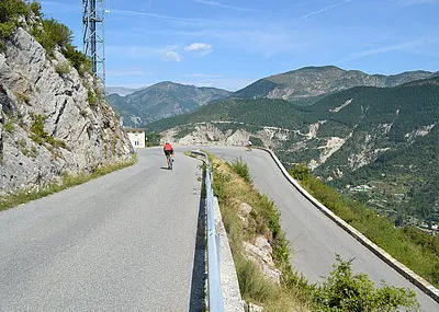 Fietsvakantie Zuidelijke Alpen kamperen Alpen Frankrijk